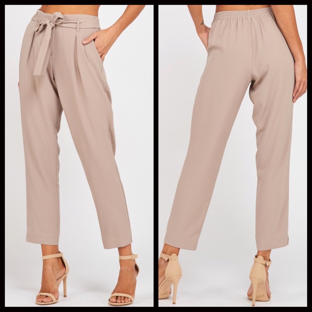 40% CLEARANCE 🎄Roxanne Belted Trouser - Picture 3 of 3